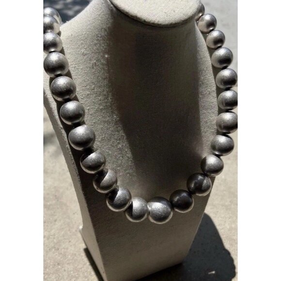 Vintage Silver Graduated Large Round Bead Women’s Necklace Sz 29” - Picture 3 of 13